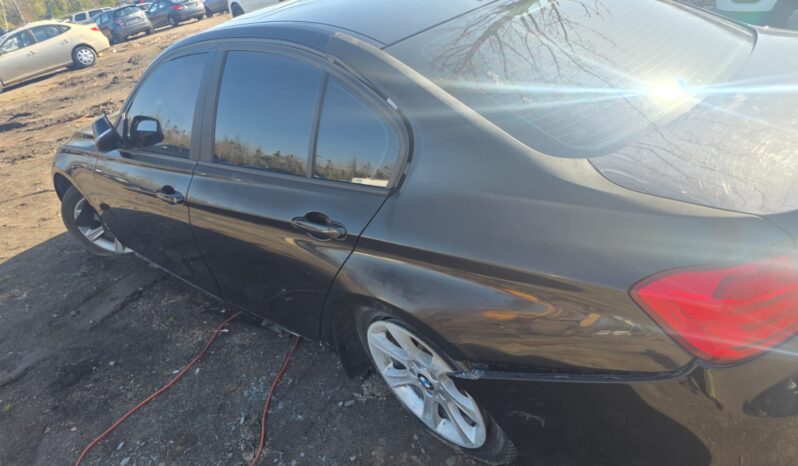 
								2013 BMW 328i Automatic xDrive Sedan full									