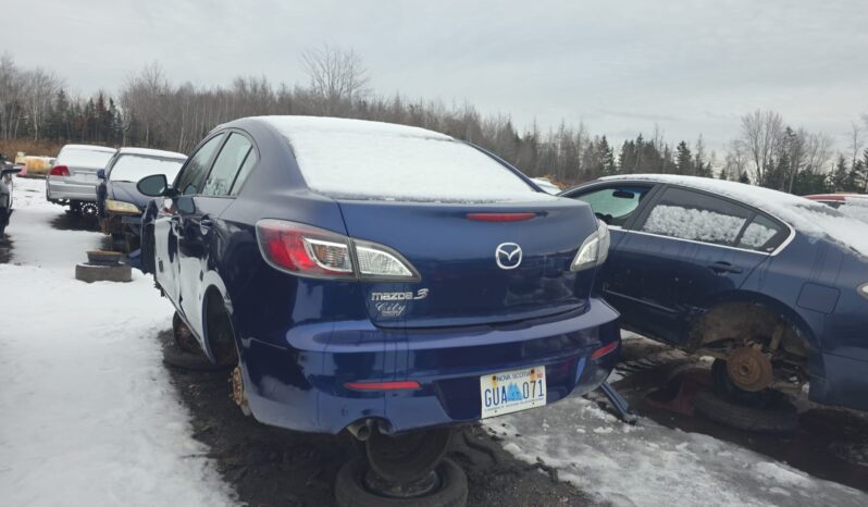 
								2012 Mazda 3 Automatic FWD full									