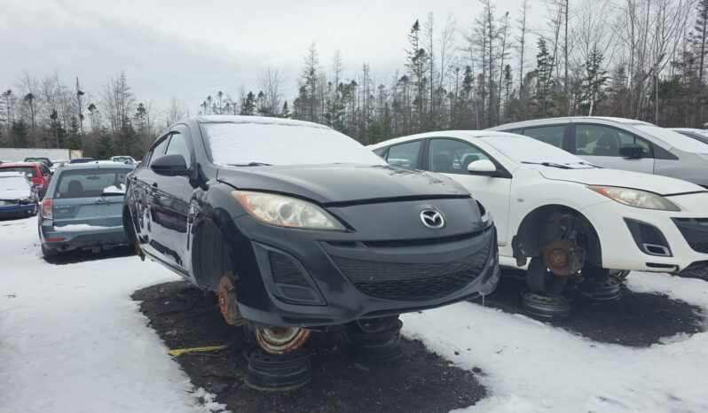 
								2010 Mazda 3 Automatic FWD full									