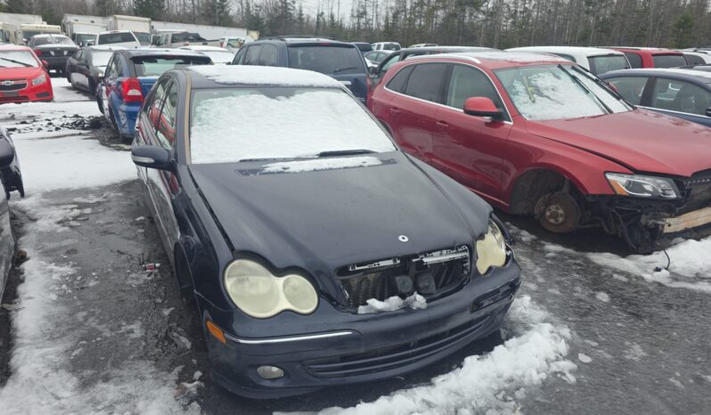 
								2008 Mercedes-Benz C300 Automatic AWD full									