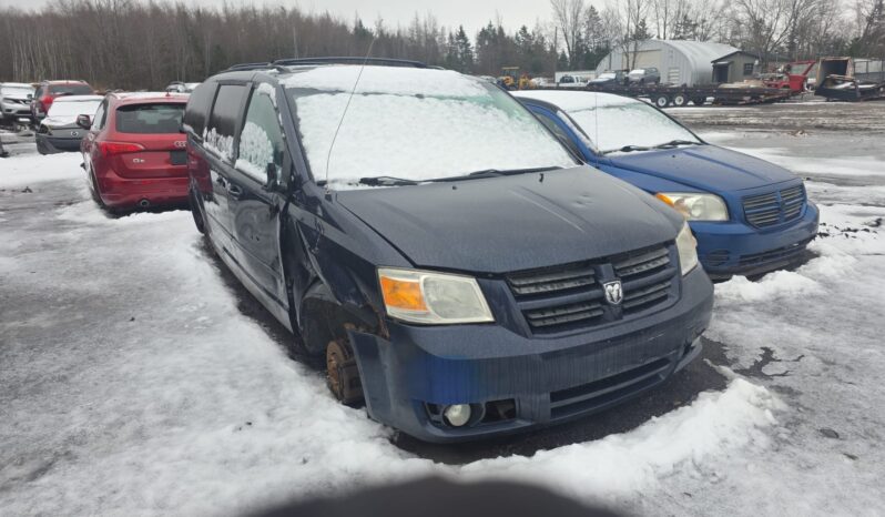 
								2009 Chrysler Town & Country Automatic full									