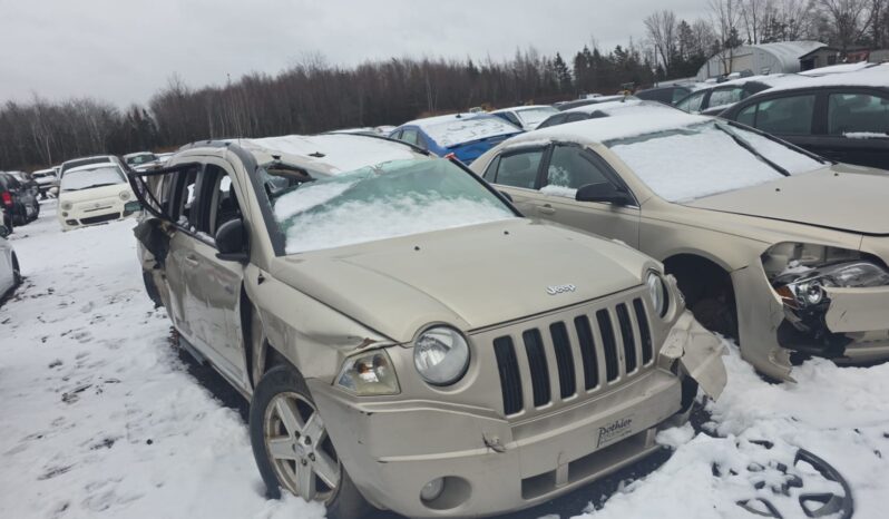 
								2010 Jeep Compass Automatic 4×4 SUV full									
