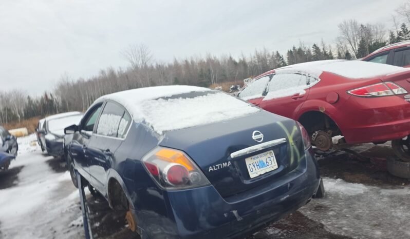
								2009 Nissan Altima Automatic FWD full									