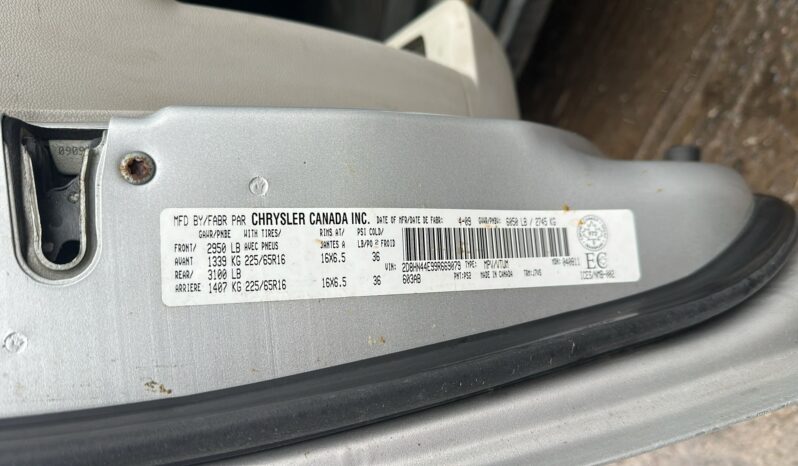 
								2009 Dodge Grand Caravan Automatic FWD MPV full									