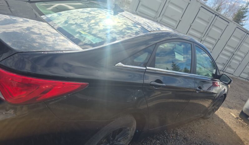 
								2014 Hyundai Sonata Automatic FWD Sedan full									