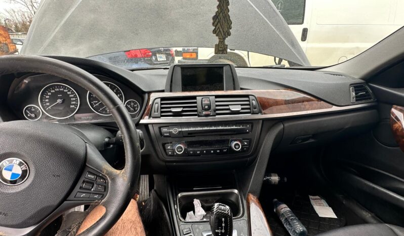 
								2013 BMW 328i Automatic xDrive Sedan full									