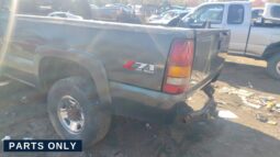 
										2001 CHEVROLET Silverado 2500HD 4WD PICKUP full									