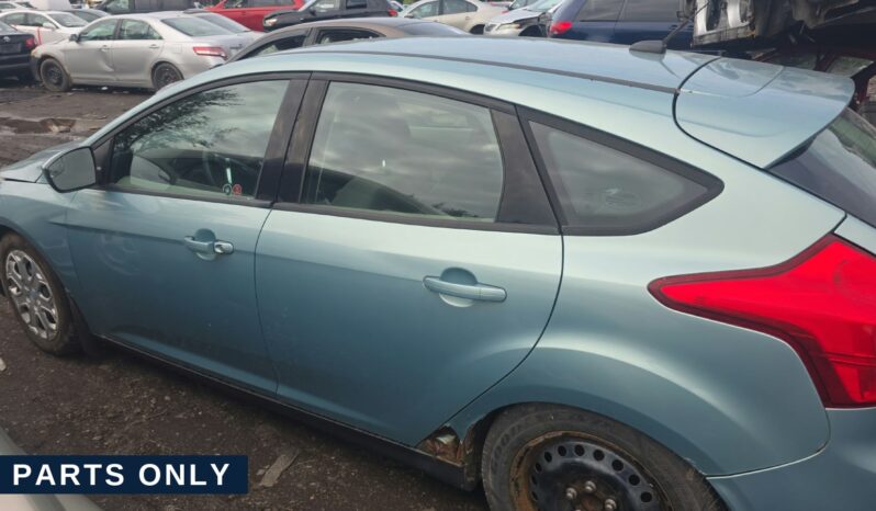 
								2012 FORD Focus HATCHBACK full									