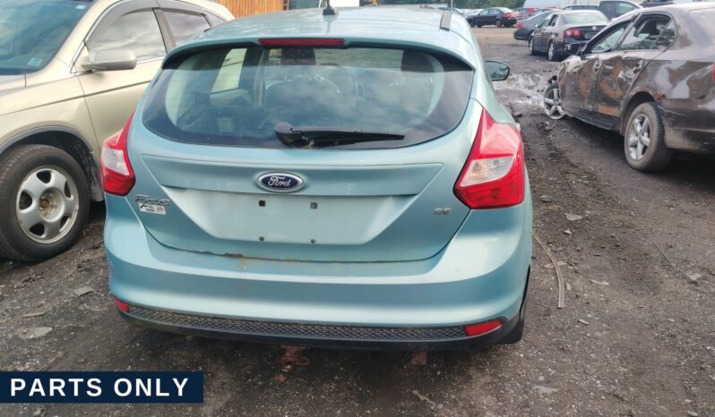 
								2012 FORD Focus HATCHBACK full									