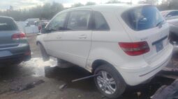 2007 Mercedes-Benz B200 Automatic FWD Hatchback