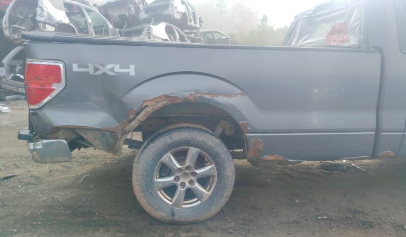 
								2013 FORD F-150 4WD PICKUP full									