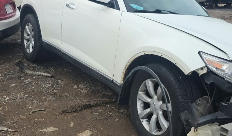 
								2004 INFINITI FX35 4WD SUV full									