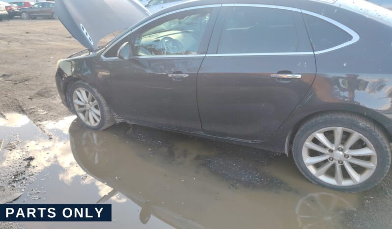 
								2014 Buick Verano full									