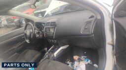 
										2014 Mitsubishi RVR full									