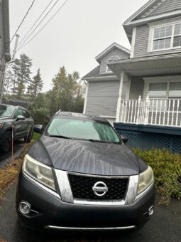 
										2014 Nissan Pathfinder SV 4WD | 7 Passenger full									