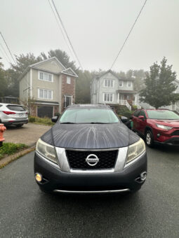 
										2014 Nissan Pathfinder SV 4WD | 7 Passenger full									